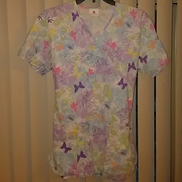 Colorful Butterfly scrub top - Picture 1 of 2